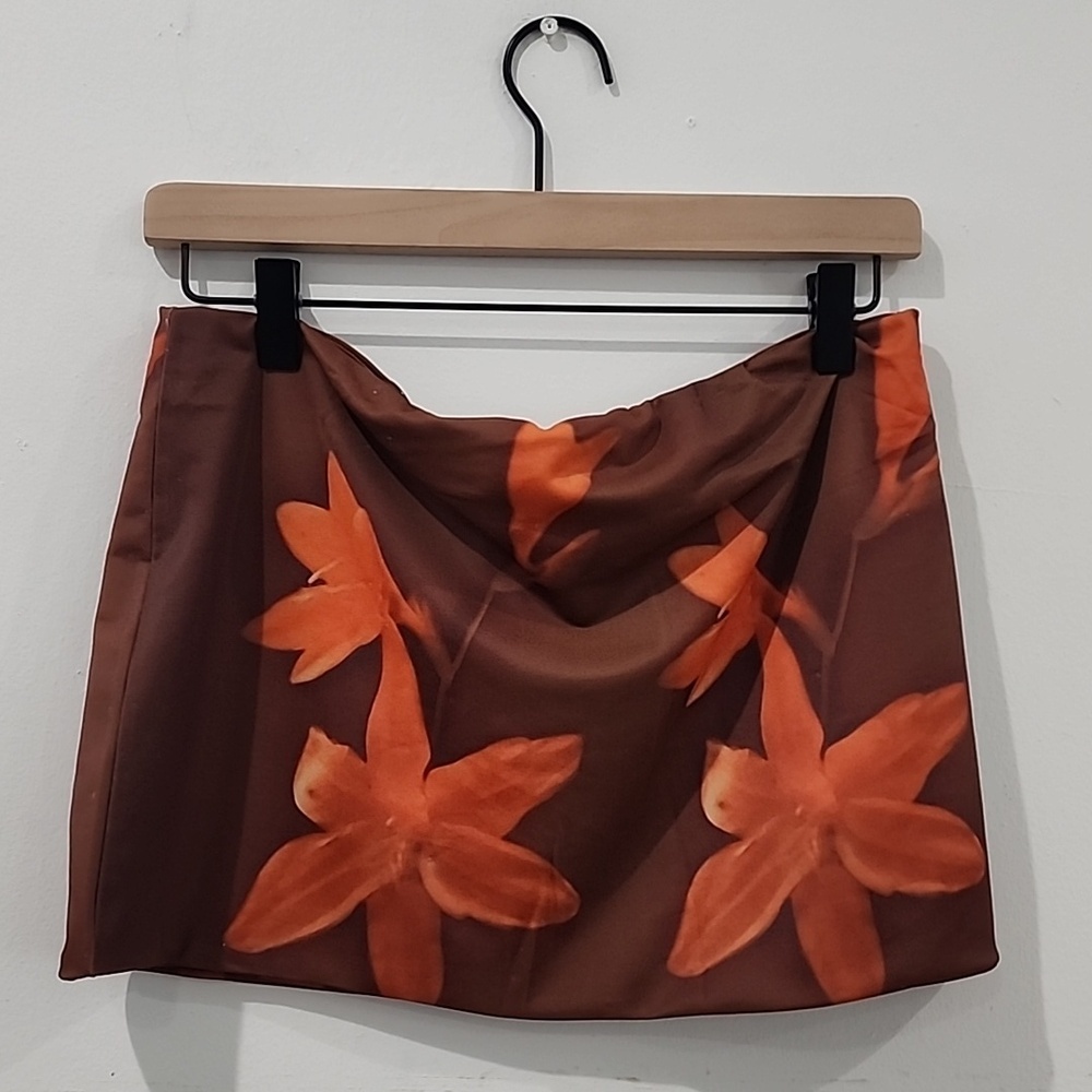 With Jean Astrif Skirt - Picture 2 of 13